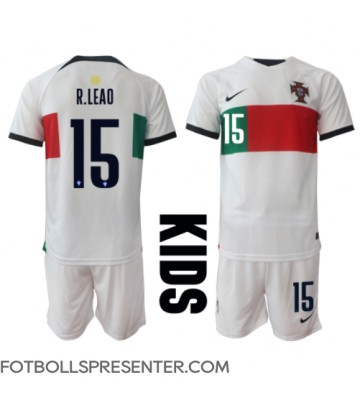 Portugal Rafael Leao #15 Bortatröja Barn VM 2022 Kortärmad (+ korta byxor)